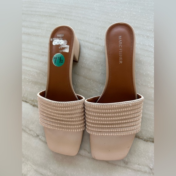 Women Sandals - Picture 1 of 5